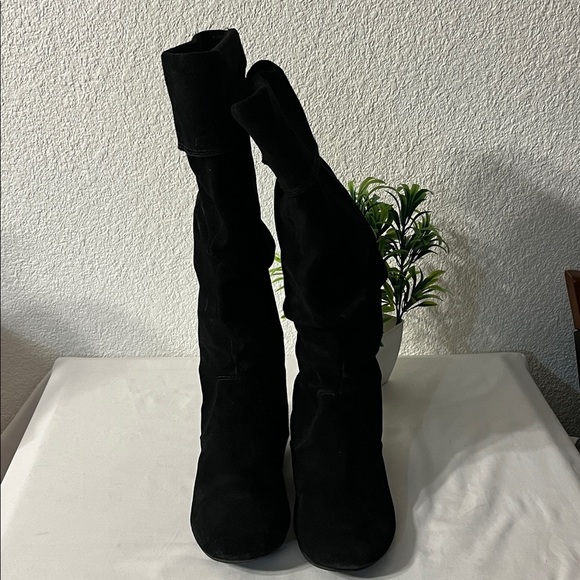 Gianni Bini Black Over-the-Knee Boots used good condition - Picture 3 of 11